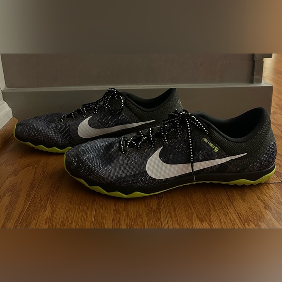 Size 11 Men Nike Zoom Rival XC Black/Gray Track Shoe's Spikes - Picture 3 of 7